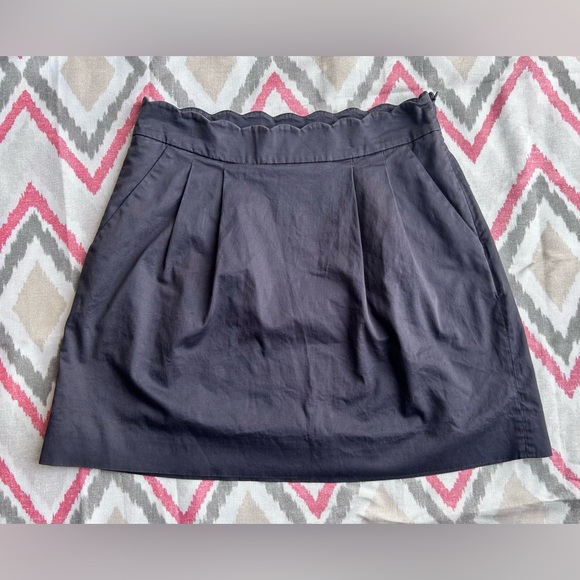 J. CREW Women’s Miniskirt. EUC. Size 6 - Picture 4 of 10